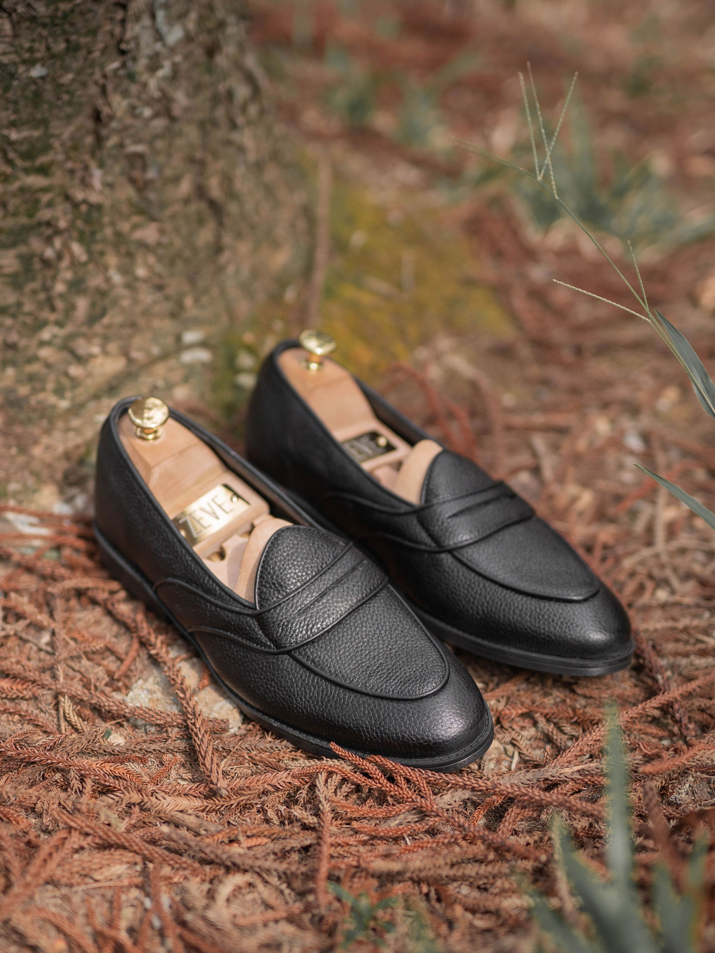 Belgian Loafer with Penny - Black Pebble Grain Leather (Flexi-Sole)