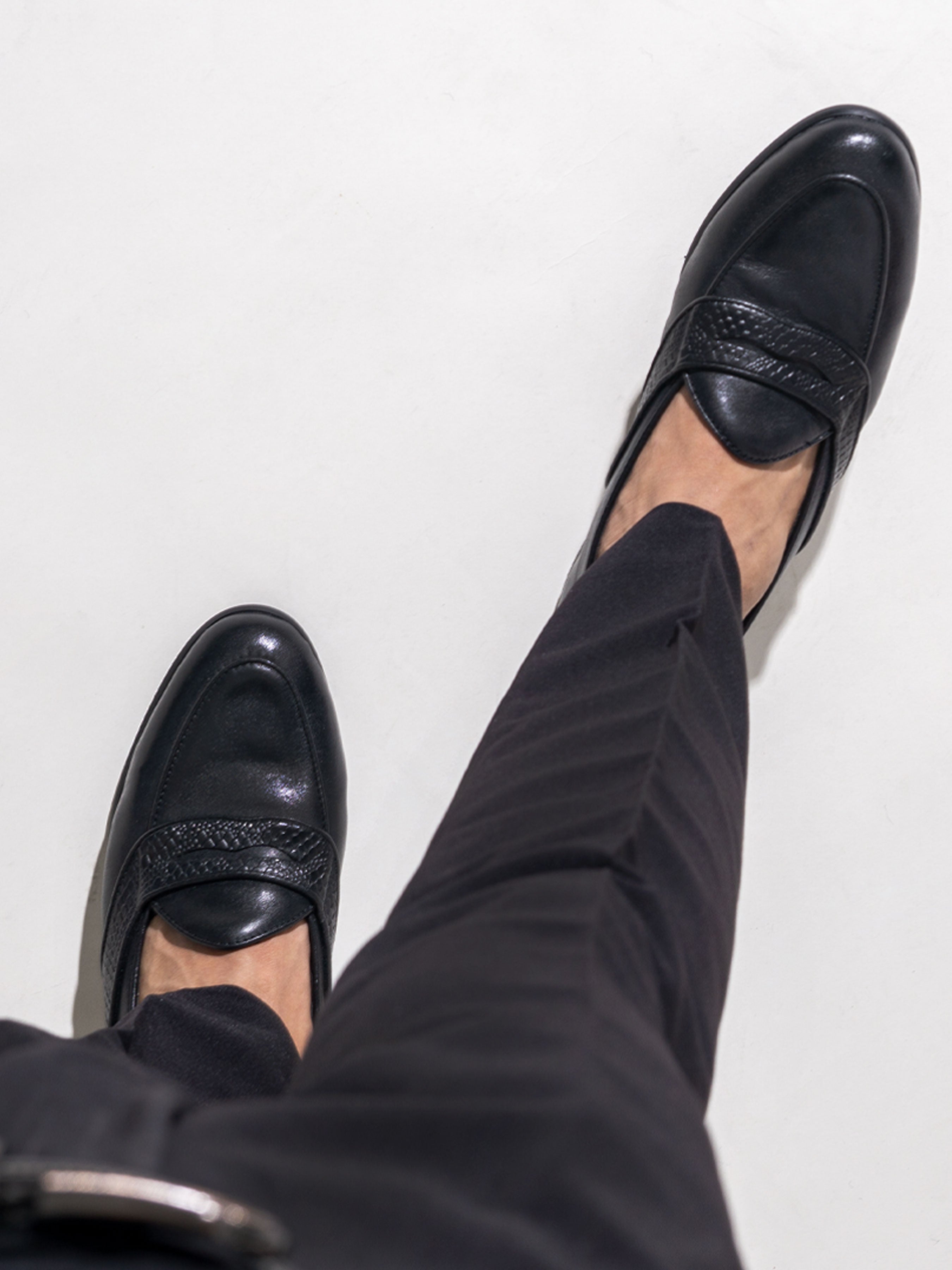 Belgian Loafer with Penny - Black Pebble Grain Leather (Phyton Embossed Strap)