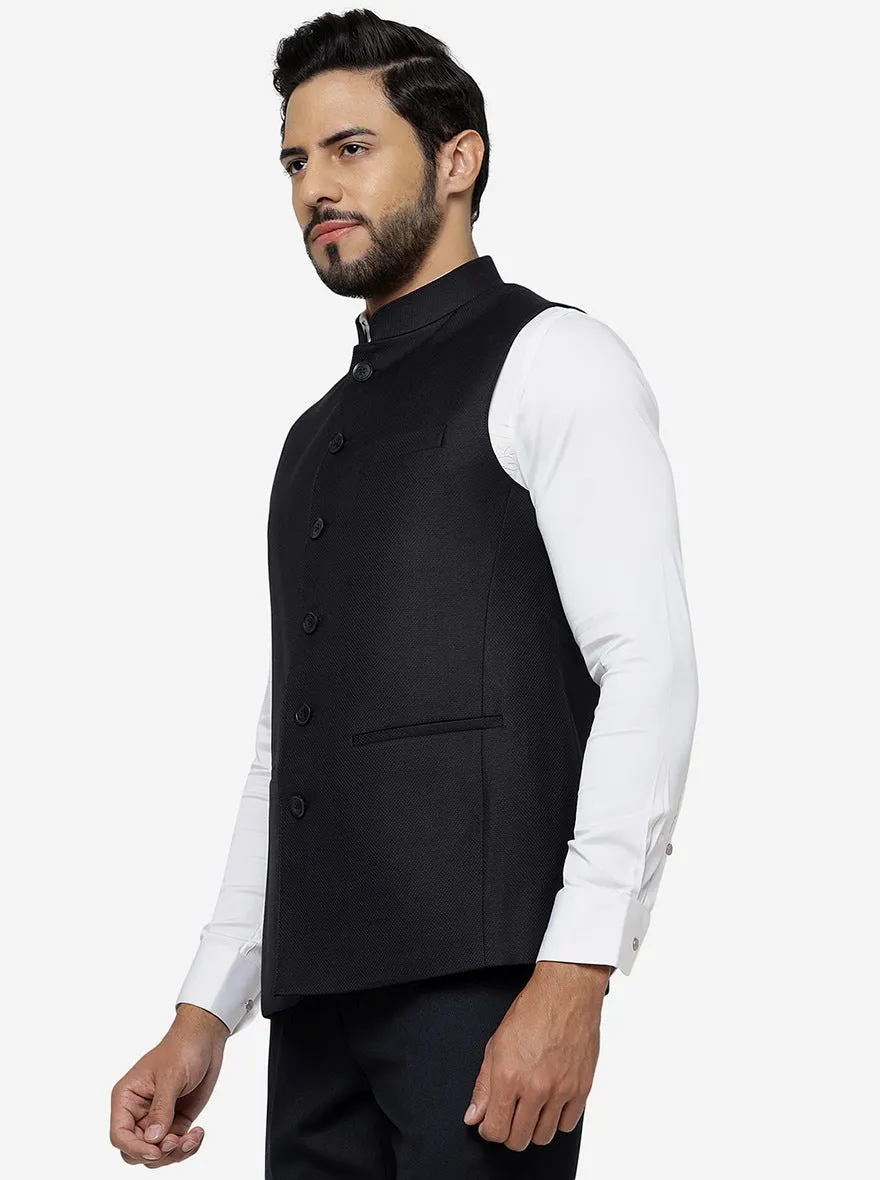 Black Solid Regular Fit Modi Jacket | JadeBlue