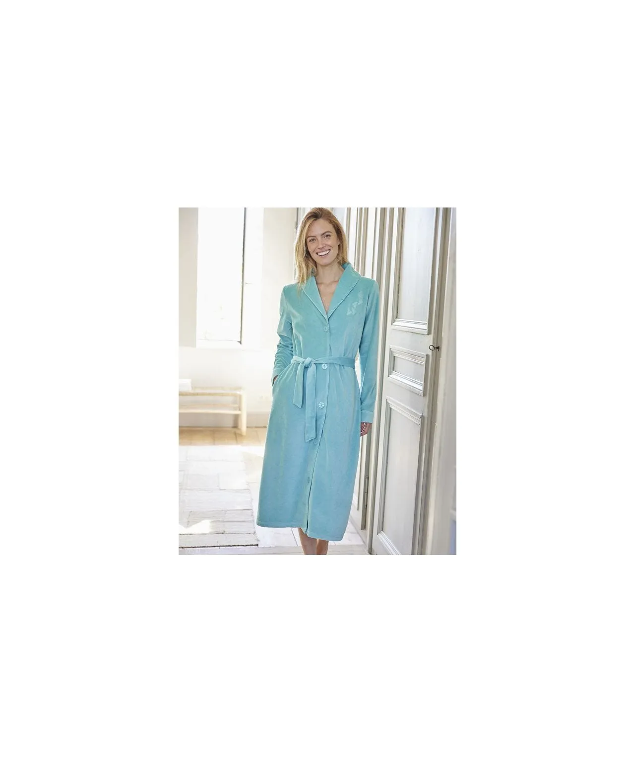 Embriodered Detail Dressing Gown