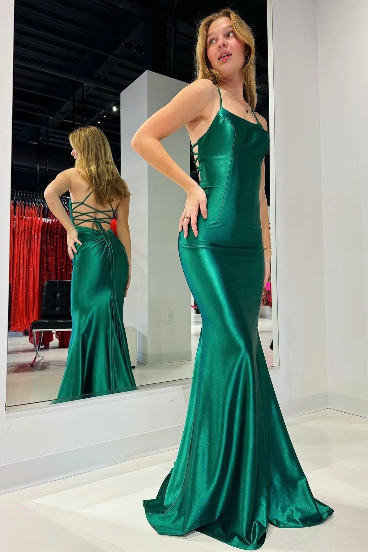 Emerald Green  Lace-Up Mermaid Tight Prom Gown