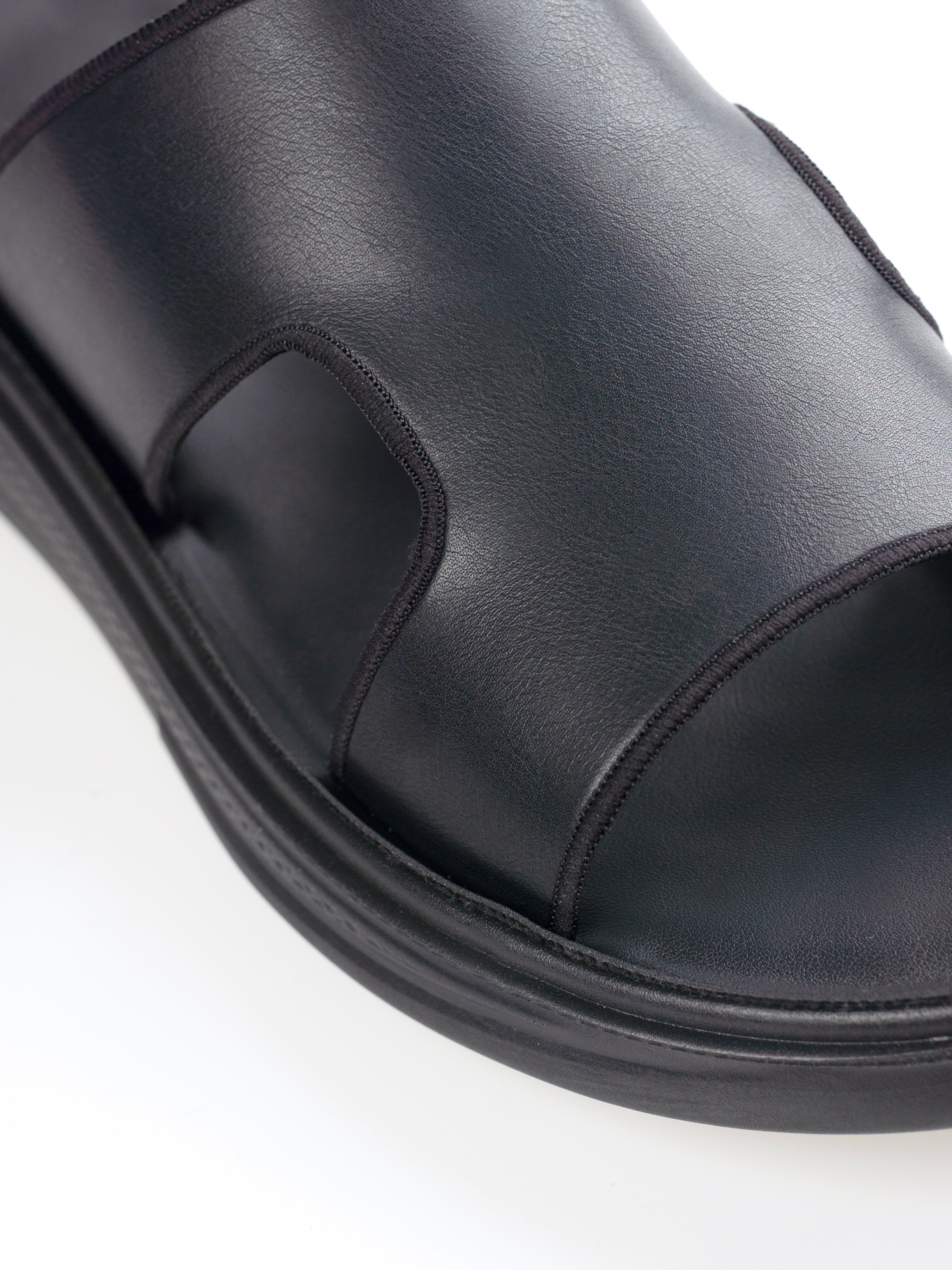 Hendrix Sandal - Black Plain (Cloud Sole)