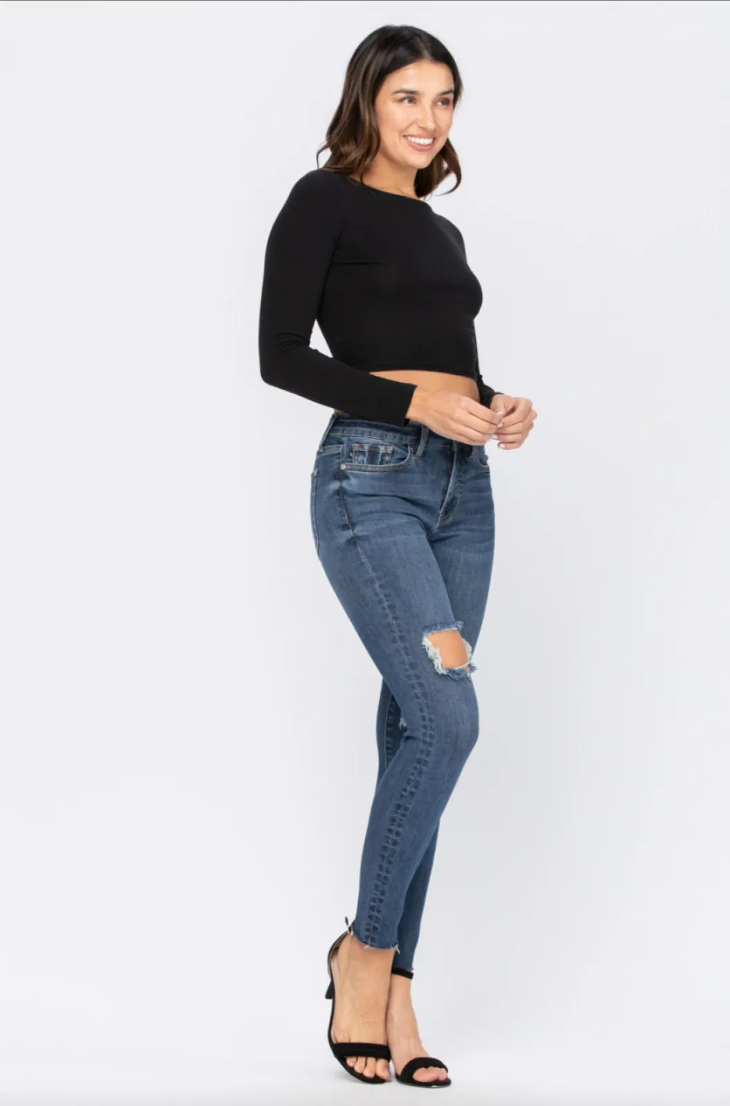 Judy Blue Destroyed Knee Skinny Jeans