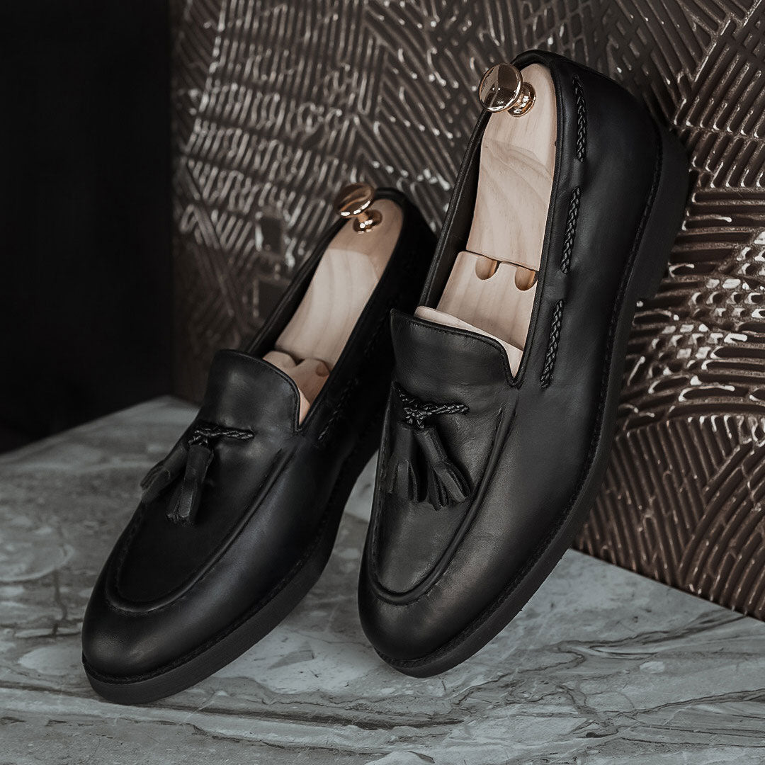 Tassel Loafer - Black Leather (Crepe Sole)