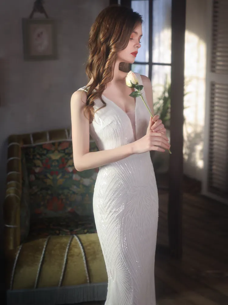 The Loretta White Sleeveless Mermaid Gown