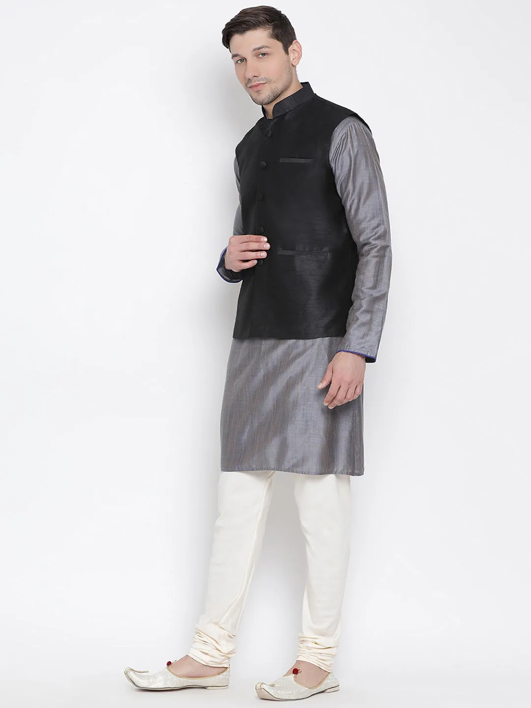 VASTRAMAY Men's Grey Cotton Silk Blend Kurta, Ethnic Jacket and Pyjama Set